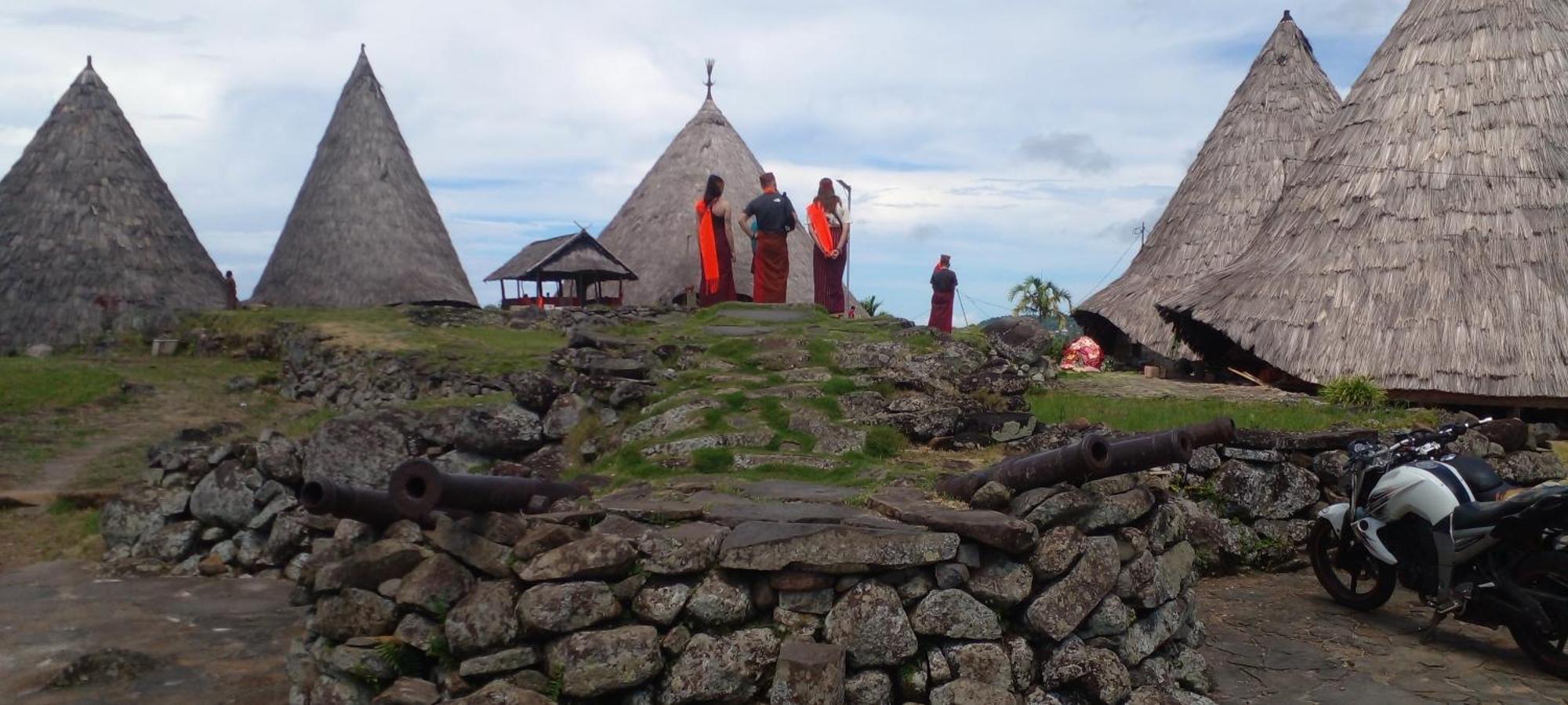 Farila Lodge Kelimutu Ngoại thất bức ảnh