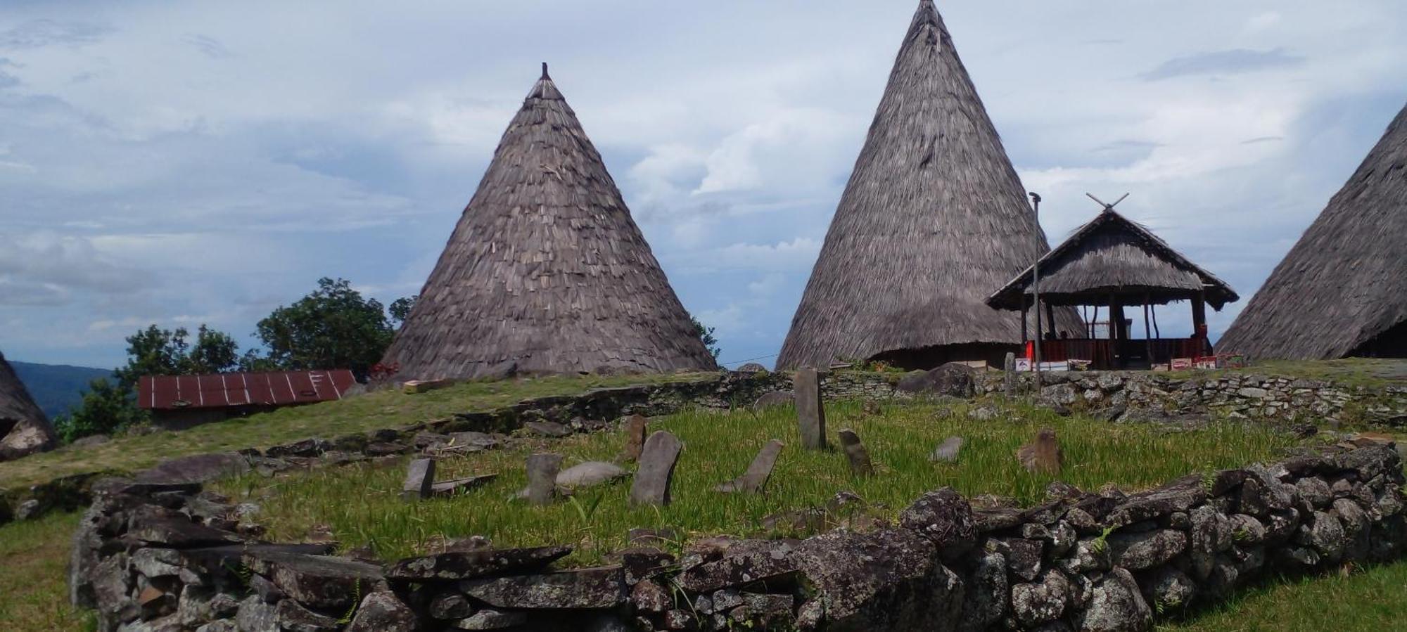 Farila Lodge Kelimutu Ngoại thất bức ảnh
